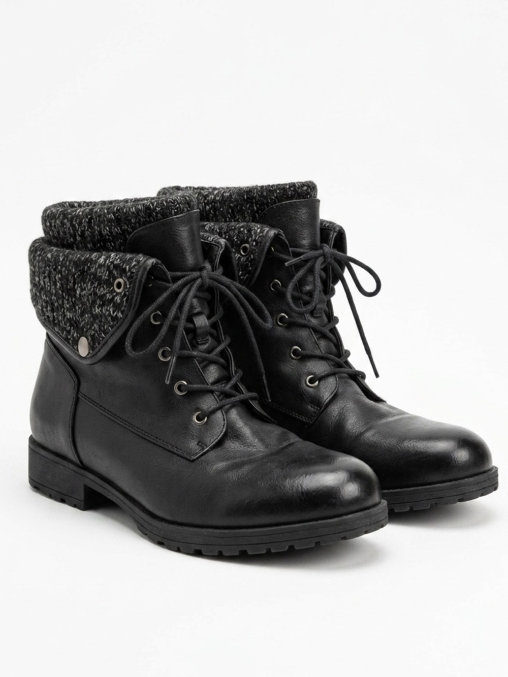 Shoe Dept Karlie Black Lace Up Combat Ankle Boots Knit Collar Lug Sole Size 13M